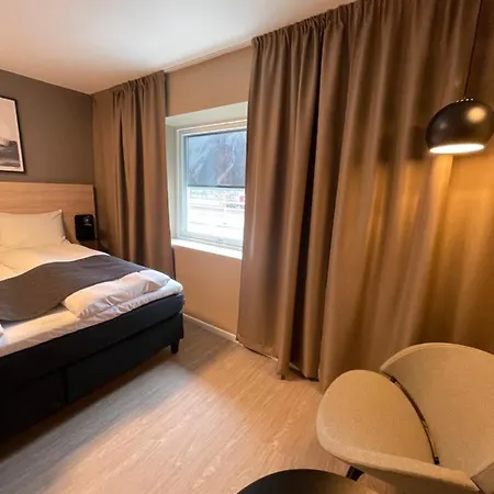 Mosjoen Hotel ホテル